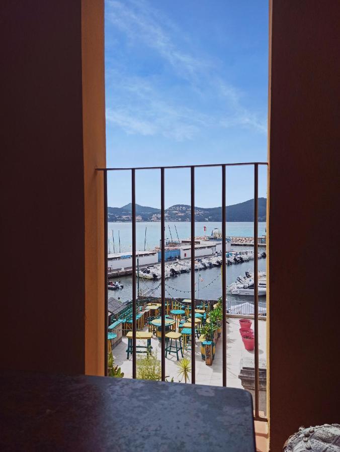 滨海圣西尔O Reves Ailleurs住宿加早餐旅馆 外观 照片